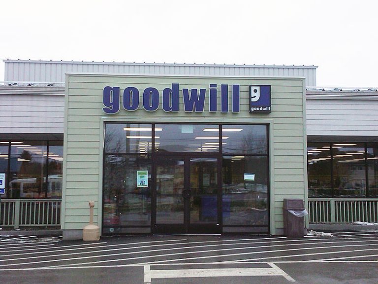 Locations Archive - Goodwill NNE